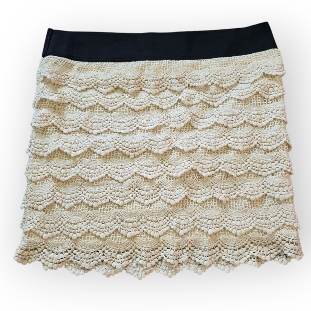 🔥5 FOR $25🔥Maurices Lace Tiered Mini Skirt, Size Large
